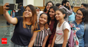 Delhi Govt Allocates Rs 100 Crore for DU Colleges, Triples Funding Since 2015