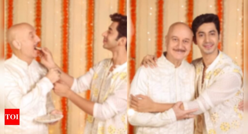 Anupam Kher extends Diwali wishes, says "Be caring, be inclusive, make connections" |