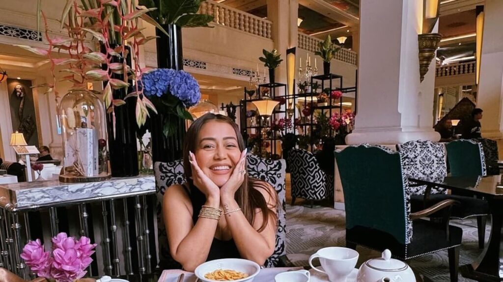 "Are You A Big Foodie Like Me?" Asks Neha Kakkar While Sharing Her Photo Dump On Instagram