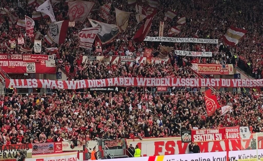 'Are You Crazy?': FC Mainz Fans Slam Jurgen Klopp's Red Bull Move