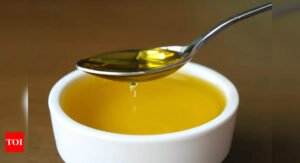 Desi ghee and olive oil mixture: Can it help regrow hair?