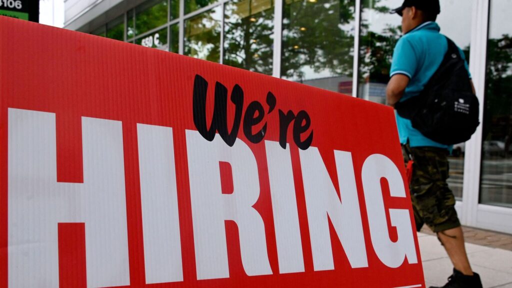 Festive season fuels hiring in BFSI due to high demand for credit cards, microfinance and loans