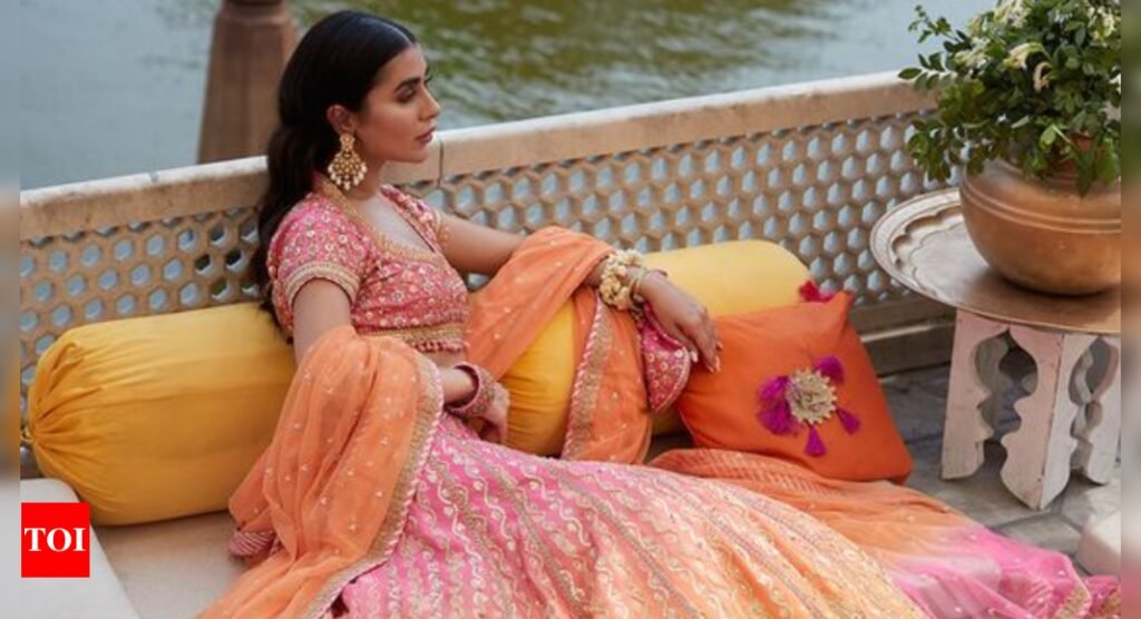 Navratri Day 8 colour: How to style the shade of Pink |