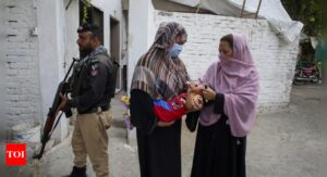 Pakistan begins another vaccination campaign after a worrying surge in polio cases