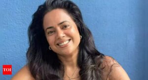 Sameera Reddy opens up about weighing 105 kg during pregnancy, reveals she didn't leave her house for a year | Hindi Movie News