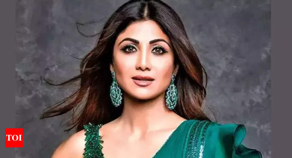 Shilpa Shetty's restaurant faces security concerns after Rs 80 lakh BMW stolen from parking: Report | Hindi Movie News