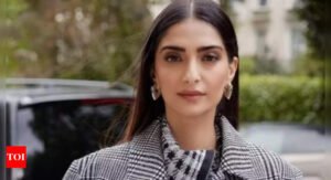 Sonam Kapoor embraces earthy elegance in khadi and clay at Abu Jani and Sandeep Khosla's Diwali bash: 'This outfit celebrates our connection to Bhumi' | Hindi Movie News