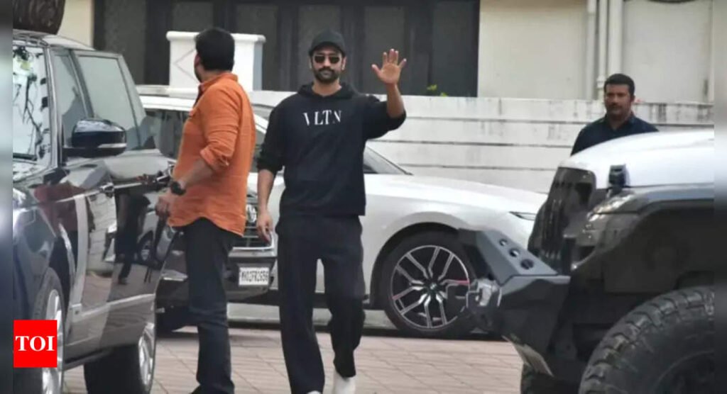 Vicky Kaushal visits Sanjay Leela Bhasali’s office ahead of ‘Love and War’, spotted in trimmed beard with a moustache |