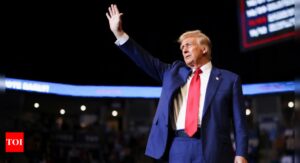 What time is Trump rally at Madison Square Garden in various USA time zones (ET, CT, MT, PT)?