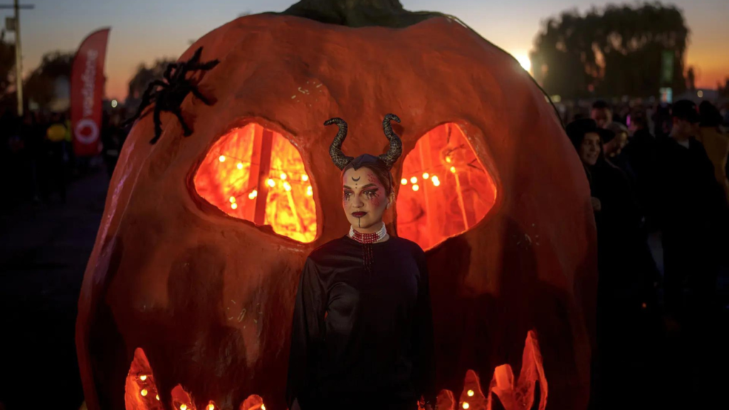 World gears up for Halloween