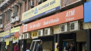 Choti Diwali bank holiday: Are banks open or closed today on October 30?