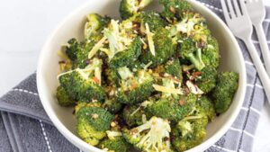 Easiest Broccoli Recipe Youll Ever Find - Make Healthy And Delicious Roasted Broccoli