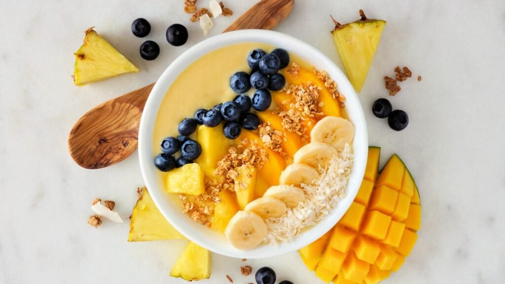 How Fruit Bowls With Yoghurt May Be Actually Destroying Your Gut Health