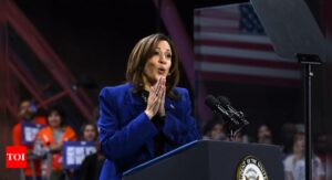 Kamala Harris: Kamala Harris tells allies to keep her options open: 2028 or California Guv race