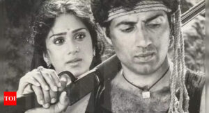 Meenakshi Seshadri reveals Rahul Rawail made her cry and wouldn't pay her Dacait fees ‘I was young and...’ | Hindi Movie News