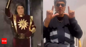 Mukesh Khanna hits back at trolls who age-shamed him after he wore 'Shaktimaan' costume again: Shaktimaan ki koi age nahin | Hindi Movie News