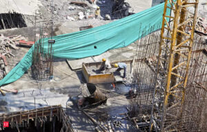 Over 400 Construction Sites in Delhi Fail Pollution Inspections, Face Penalties, ET RealEstate