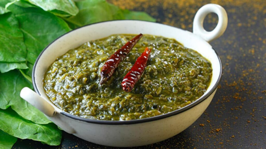 Palak + Black Chana = The Cosy Curry You Need This Winter