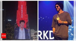 Shah Rukh Khan's image lights up Burj Khalifa on occasion of 59th birthday - PICS | Hindi Movie News