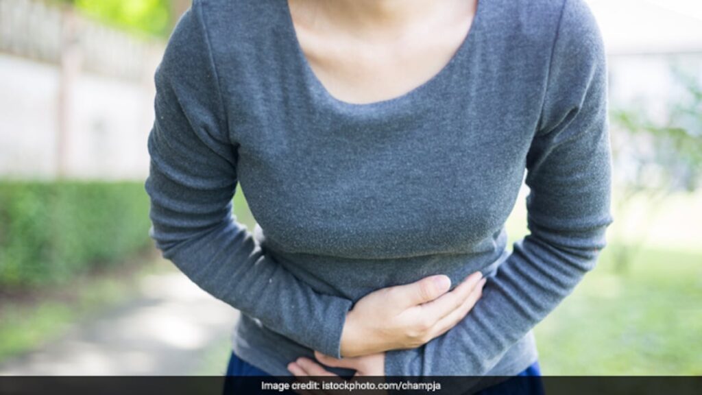 Study Reveals How Salmonella Tricks Gut Defenses, Causes Food Poisoning