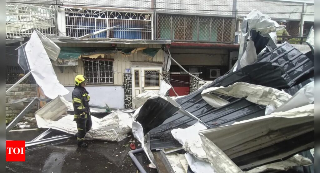 Typhoon Kong-Rey: Taiwan cleans up after Typhoon Kong-rey leaves two dead