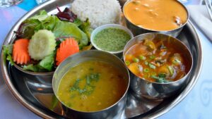 Vegetarian And Non-Vegetarian Home-Cooked Meals Become Costlier In October: Report